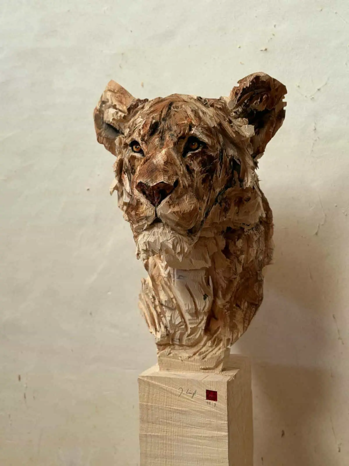 (c) Sculpture en bois - Jurgen Lingl - Galerie Platini.jpg